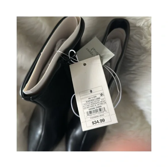 🆕 New Women's Lonnie Kitten Heel Stretch
Ankle Boots - A New Day Black Size 9 - Picture 6 of 7